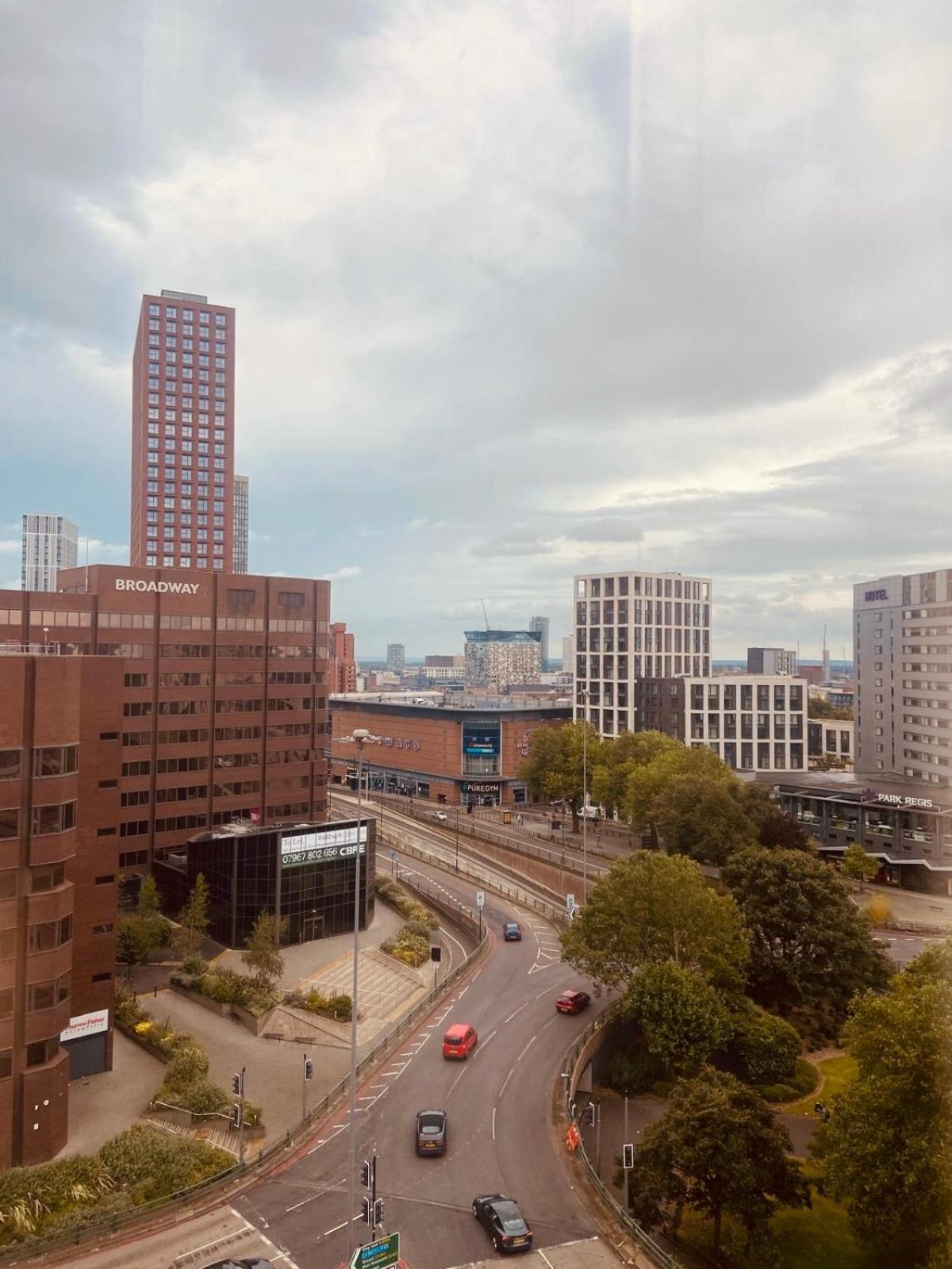 Apartment From - Modern 1 Bedroom In Centre - Ideal For Family, Business And Leisure Birmingham